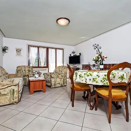 Apartment With Wifi - 22524