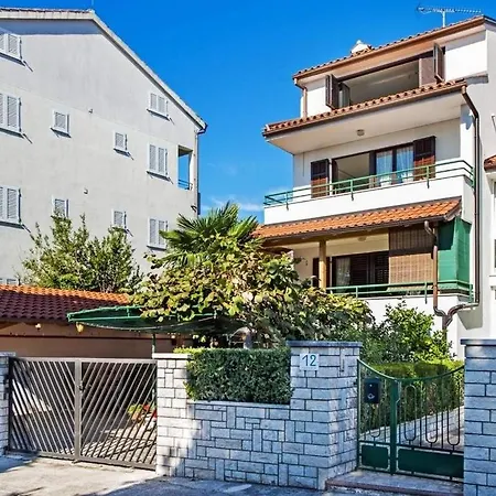 Apartment With Wifi - 22524 *